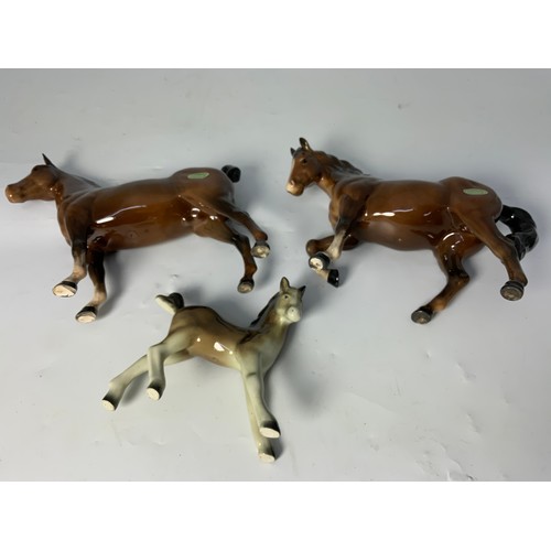 99 - BESWICK HACNEY HORSE , BESWICK BROWN HORSE & CHINA FOAL