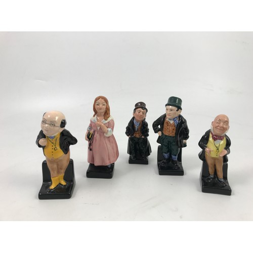 111 - COLLECTION OF ROYAL DOULTON CHARLES DICKENS SERIES FIGURES (15)