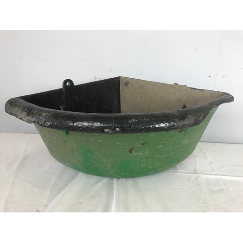 61 - CAST IRON CORNER WATER TROUGH