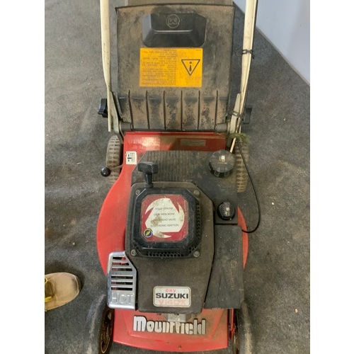 28 - MOUNTFIELD GARDEN LAWN MOWER