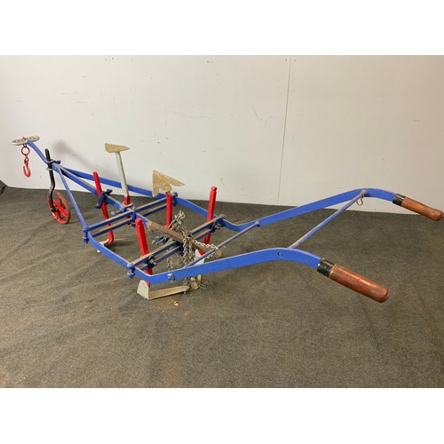 12 - LARGE SINGLE HORSE AGRICULTURAL TILLER