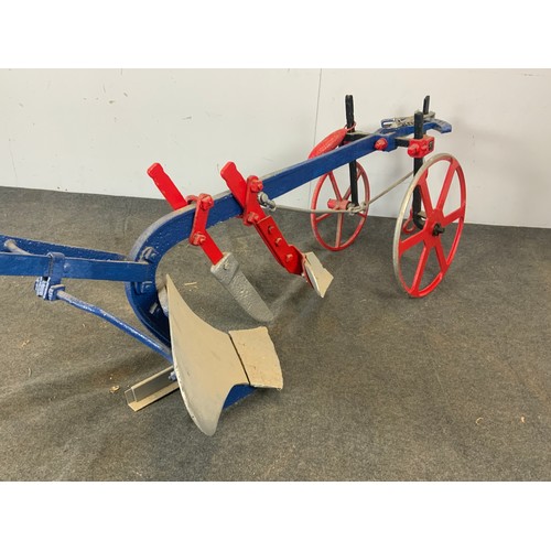 19 - HORSE DRAWN SINGLE FURROW PLOUGH