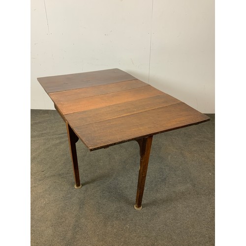 425 - OAK DROP LEAF TABLE, APPROX. 150 cm X 92 cm.