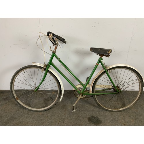 4 - VINTAGE LADIES BICYCLE, WITH A WILBY SEAT AND STURMEY ARCHER GEARS