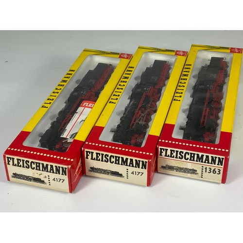 359 - FLEISCHMANN, HO MODEL RAILWAY, 3 BOXED MODELS, 1363, 2-10-0 CLASS 051, 2 X 4177 2-10-0 CLASS 051