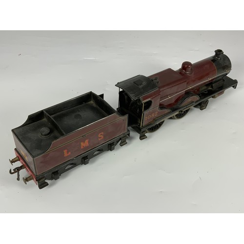 524 - BASSETT-LOWKE, U/B 4-4-0 COMPOUND LOCOMOTIVE, ELECTRIC, 1082 IN LMS LIVERY.