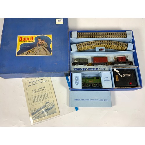 457 - HORNBY DUBLO, BOXED EDG 7 TANK GOODS TRAIN SET