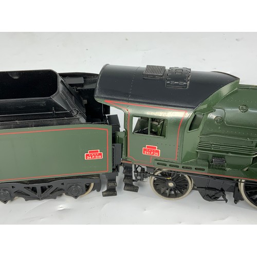 525 - A 0 GAUGE BOCKHOLT FOR FULGUREX SNCF 2-8-2 MOUNTAIN LOCOMOTIVE PLM 241C, LINED GREEN, AS 241.P.25, I... 