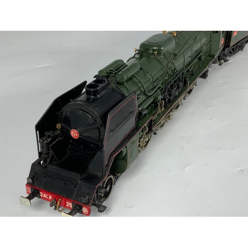 525 - A 0 GAUGE BOCKHOLT FOR FULGUREX SNCF 2-8-2 MOUNTAIN LOCOMOTIVE PLM 241C, LINED GREEN, AS 241.P.25, I... 