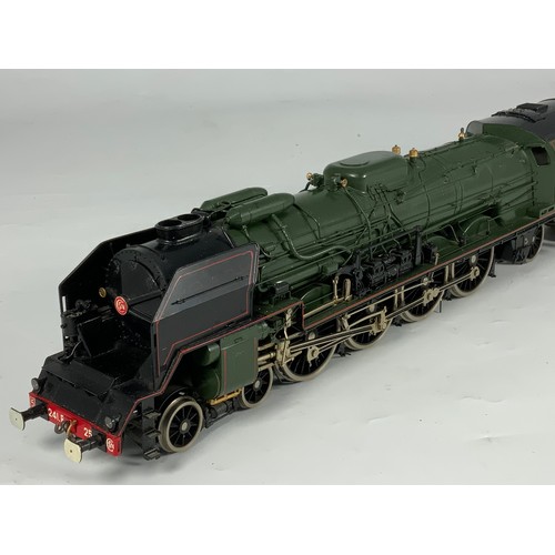 525 - A 0 GAUGE BOCKHOLT FOR FULGUREX SNCF 2-8-2 MOUNTAIN LOCOMOTIVE PLM 241C, LINED GREEN, AS 241.P.25, I... 