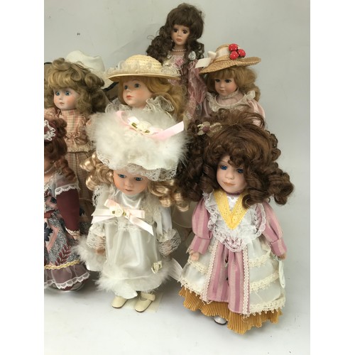 501 - 10 MODERN COLLECTORS DOLLS, WITH STANDS