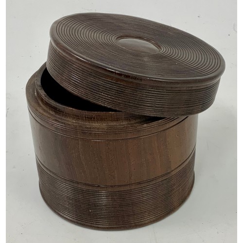 404 - CYLINDRICAL TREEN BOX, APPROX. 11 cm h.