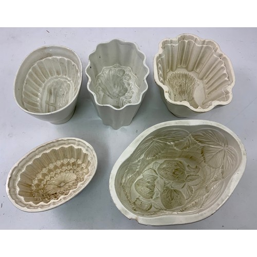 154 - WEDGWOOD, COPELAND AND OTHER JELLY MOULDS