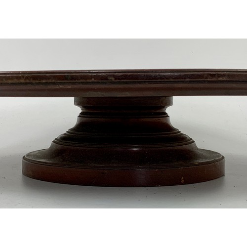 422 - LARGE AND IMPRESSIVE MAHOGANY LAZY SUSAN, APPROX. 60 cm dia.