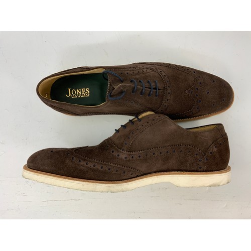 497 - PAIR OF GENTS BROWN SUEDE BROGUES FROM JONES BOOTMAKERS. SIZE 12, APPEAR UNWORN.