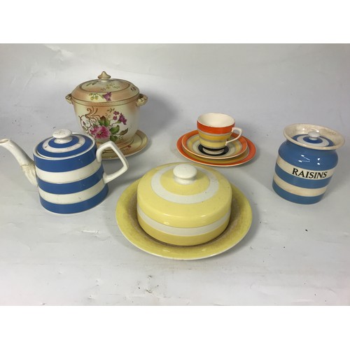 202 - 20th CENTURY CERAMICS T G GREEN, CARLTON WARE , GRAY’S