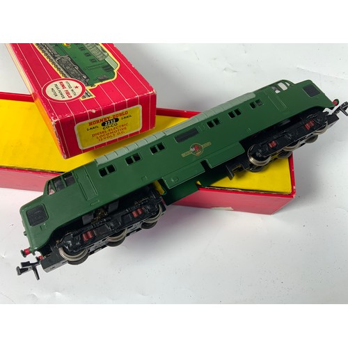 493 - HORNBY DUBLO BOXED DELTIC IN GREEN 2R 2232,