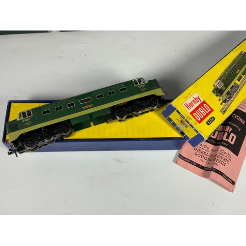 494 - HORNBY DUBLO, CLASS 55 DELTIC D9001 ST PADDY, BOXED MODEL 3234