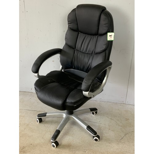 432 - OFFICE CHAIR