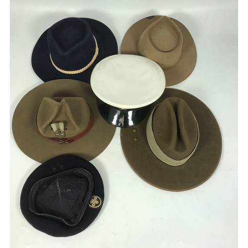 165 - 6 VINTAGE SCOUT RELATED HATS INC  HENDERSON, THE JOHNSON , MOUNTCASTLE, AKUBRA, ETC