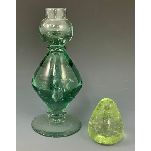 123 - UNUSUAL VICTORIAN GLASS VASE, APPROX.26 cm AND A SMALL GLASS PAPERWEIGHT WITH PONTIL