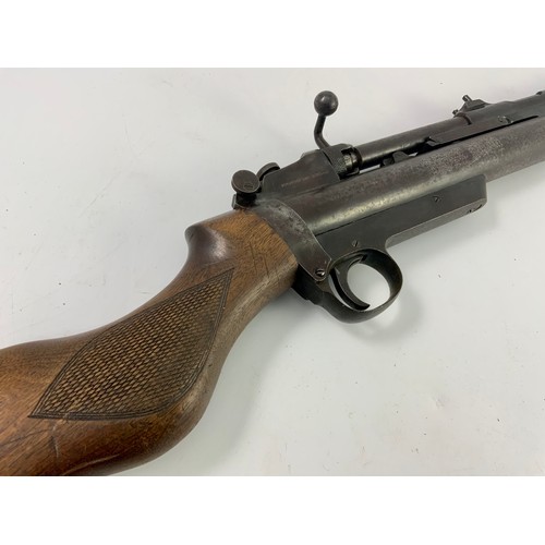 142 - VINTAGE WEBLEY SERVICE AIR RIFLE MARK II IN RARE 'UNMOLESTED' CONDITION, HAVING WALNUT STOCK, ORIGIN... 