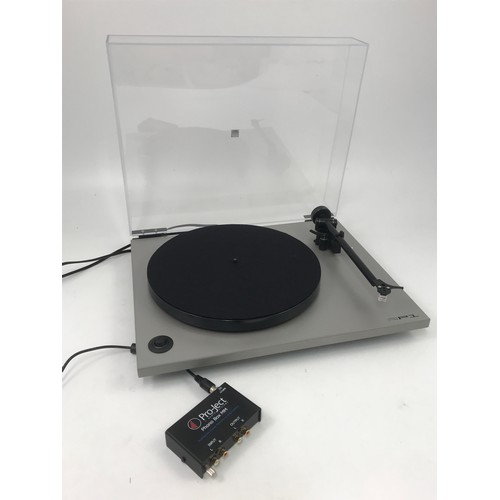 188 - REGA PLANAR 1 WITH REGA CARBON CARTRIDGE AND A PRO-JECT PREAMPLIFIER