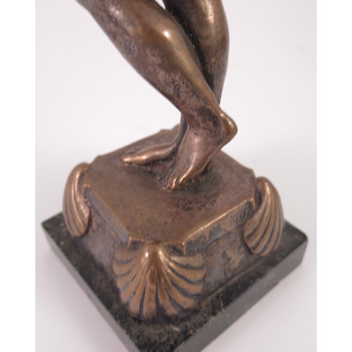 226 - BRONZE FIGURE ON MARBLE BASE DEPICTING A NAKED LADY IN THE ART DECO STYLE WITH SIGNATURE JOAN PYMAN,... 