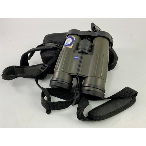 277 - PR. ZEISS VICTORY FL 8 X 42 BINOCULARS