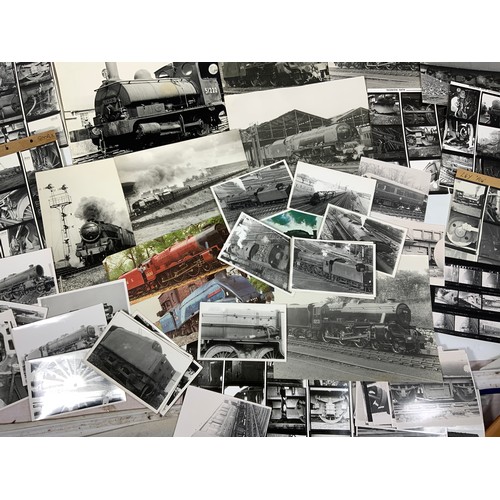 285 - QUANTITY OF B&W STEAM ERA PHOTOGRAPHS, LMS, DUCHESS & BLACK 5, PLUS A PUG