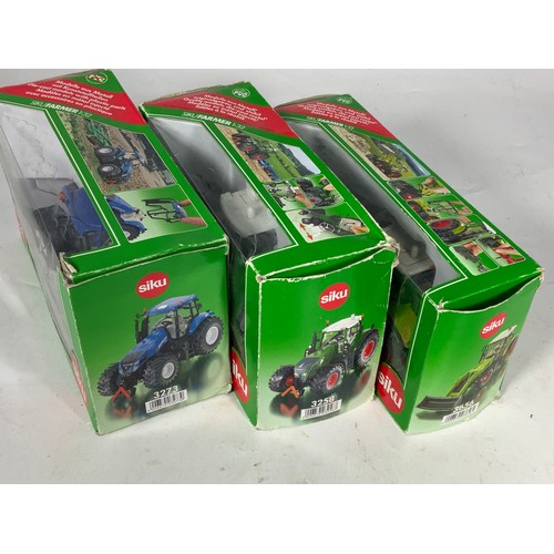 105 - SIKU, 3 BOXED TRACTORS, 3258 FENDT 936 VARIO, 3656 CLASS TRACTOR WITH FRONT LOADER, 3273 NEW HOLLAND... 