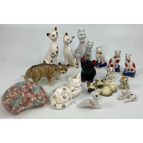 67 - BESWICK OWL FIGURE TOGETHER WITH VARIOUS CAT FIGURES (SEE ADDITIONAL IMAGE FOR LATE ARRIVALS!)