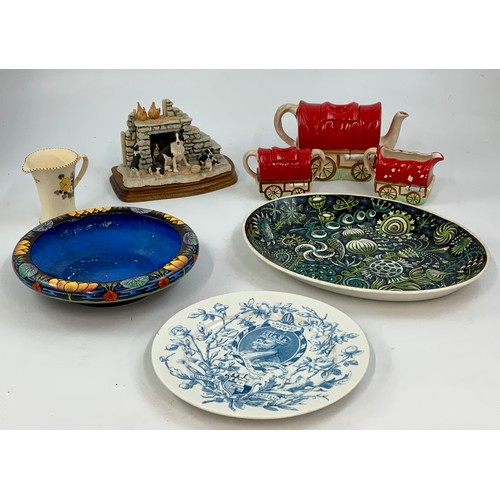 96 - MISC. CHINA AND PORCELAIN INCLUDING WAGON TRAIN THREE PIECE TEA SET, HONITON, BOEHM PLATES, PORTMERI... 