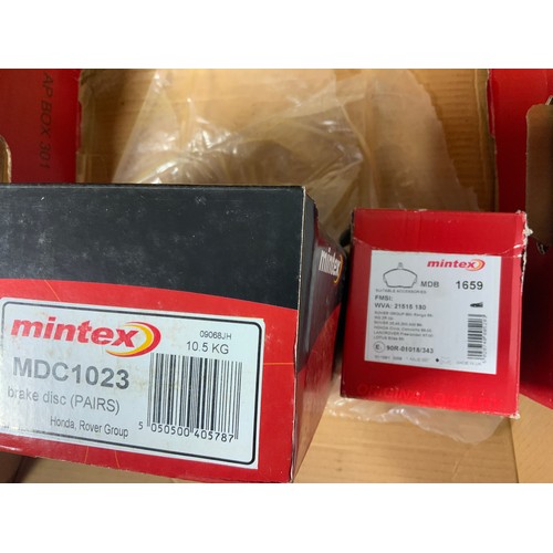 18 - MINTEX BRAKE DISCS & PADS