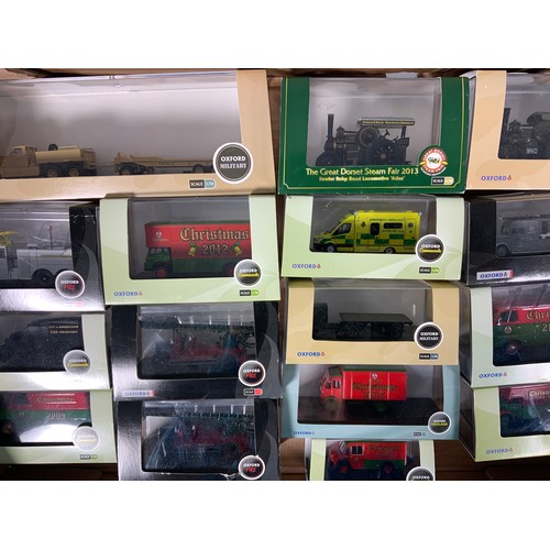 114 - OXFORD DIECAST BOXED MODELS, INC 6 CHRISTMAS MODELS, STEAM ENGINES, MILITARY & VEHICLES. ALL 1:76 & ... 