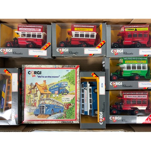 120 - CORGI BOXED CLASSICS, THORNYCROFT BUSES X5, CORGI ‘ON THE MOVE’ SERIES, & 2 AEC BUSES