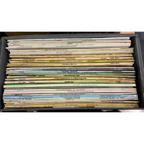 376 - A VERY LARGE COLLECTION OF ASSORTED RECORDS, CLEARED FROM A STORAGE UNIT AND UNSORTED