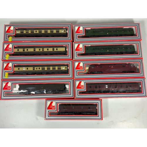 308 - LIMA, BOXED WARSHIP CLASS, 2 CAR DMU IN GREEN, 4 BOXED MK1 COACHES, SYPHON G & LM BOGIE VAN