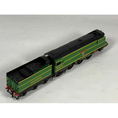 512 - ACE TRAINS, RARE, 0 GAUGE SOUTHERN RAILWAY 4-6-2 PACIFIC LOCOMOTIVE, 21C108 PADSTOW, IN VGC BOXED CO... 