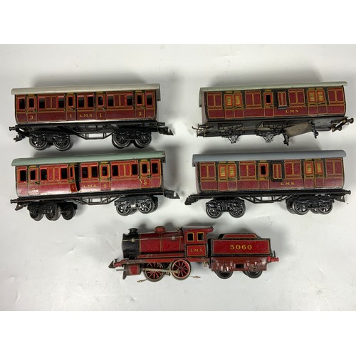 493 - BING 0 GAUGE, 0-4-0 TENDER LOCO 5060, 3 RAIL ELECTRIC PLUS 3 BING BOGIE COACHES, LMS & A 6 WHEEL COA... 