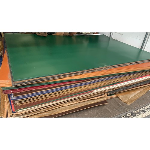 466 - LARGE QUANTITY OF LEATHER SHEETS APPROX 142 CM X 100 CM, APPROX. 85 SHEETS