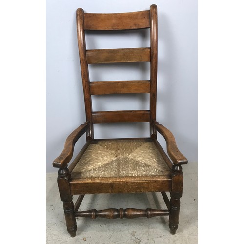 674 - RUSH SEAT LADDER BACK CHAIR