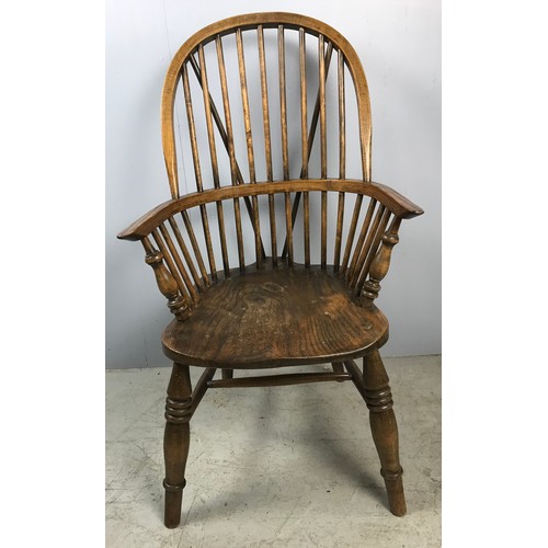 675 - WINDSOR CHAIR