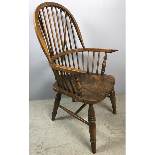 675 - WINDSOR CHAIR