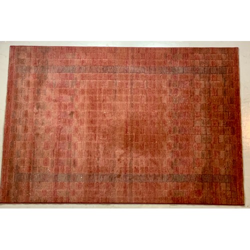 681 - RED GROUND MODERN RUG, approx. 300 x 200 cm