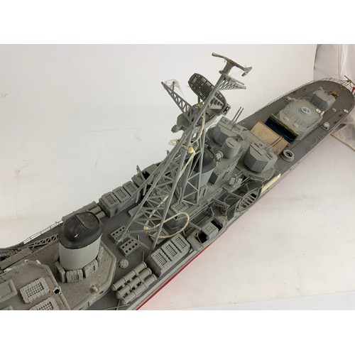 53 - LARGE SCALE MODEL WARSHIP, FRENCH ESCORTEUR D621 LE SURCOUF, (ORIGINAL SHIP C.1951-1972)