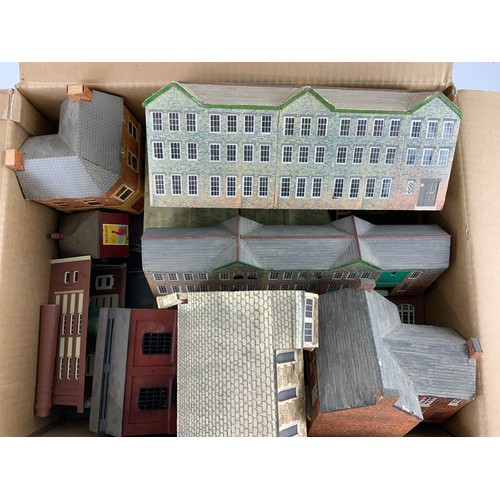 322 - MODEL RAILWAY BUILDINGS, TWO BOXES, MIXED EPOCH