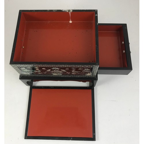 453 - ORIENTAL LACQUERED BOX ON STAND