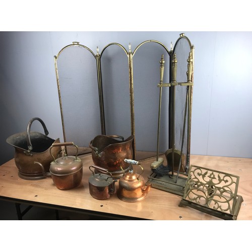 348 - COPPERWARE & BRASSWARE INC. KETTLES, FIRE GUARD, COAL HELMET, COMPENDIUM STAND