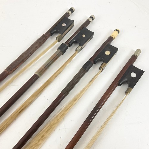 370 - FOUR PERNAMBUCO VIOLIN BOWS, EACH WITH NICKEL MOUNTED EBONY FROG AND MOTHER OF PEARL EYE, 74CM MAXIM... 